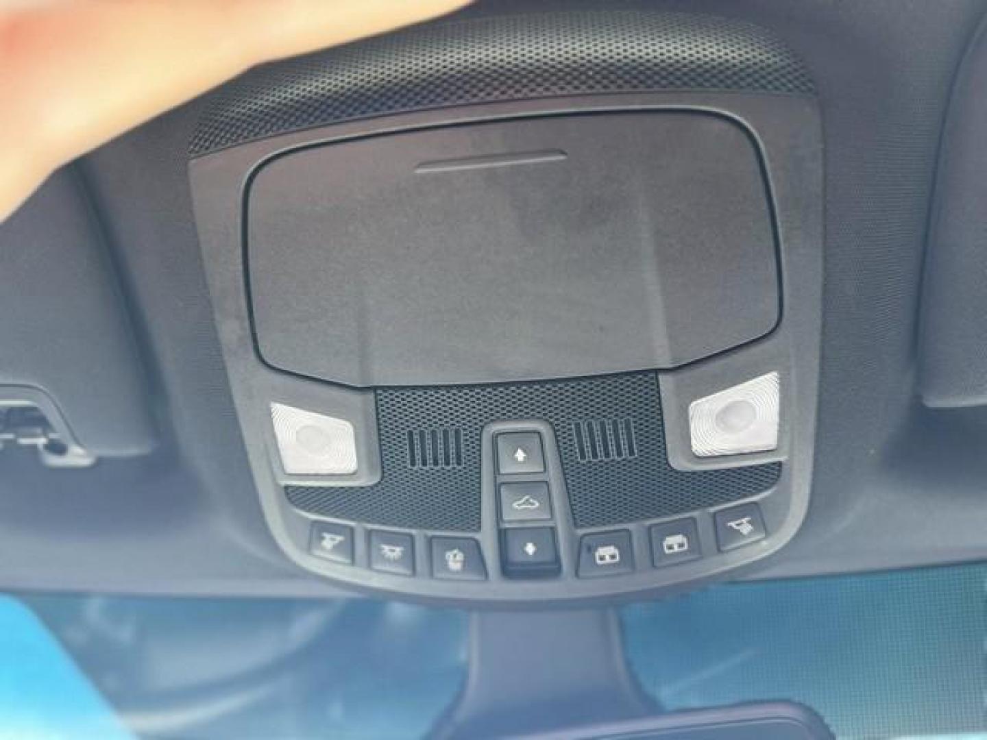 2019 BLACK FORD EDGE (2FMPK4AP5KB) with an V6,2.7L(164 CID),DOHC engine, AUTOMATIC transmission, located at 14600 Frazho Road, Warren, MI, 48089, (586) 776-3400, 42.485996, -82.974220 - Photo#22