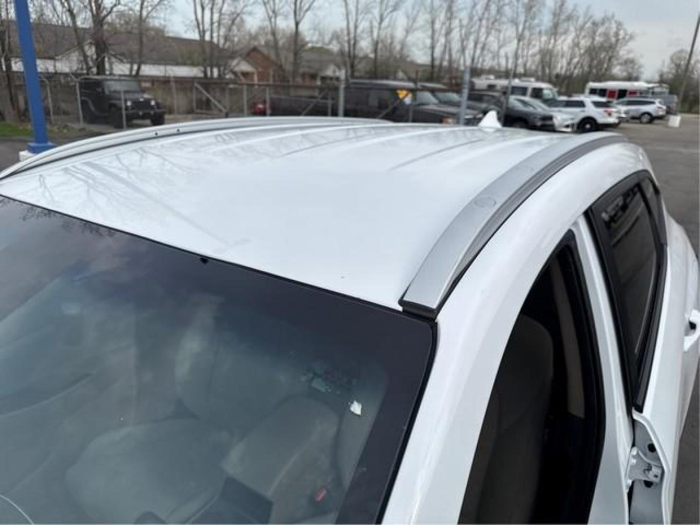 2021 WHITE HYUNDAI TUCSON LTD/SEL/SPRT/ULTIM (KM8J33AL1MU) with an L4,2.4L( CID), engine, AUTOMATIC transmission, located at 14600 Frazho Road, Warren, MI, 48089, (586) 776-3400, 42.485996, -82.974220 - Photo#11