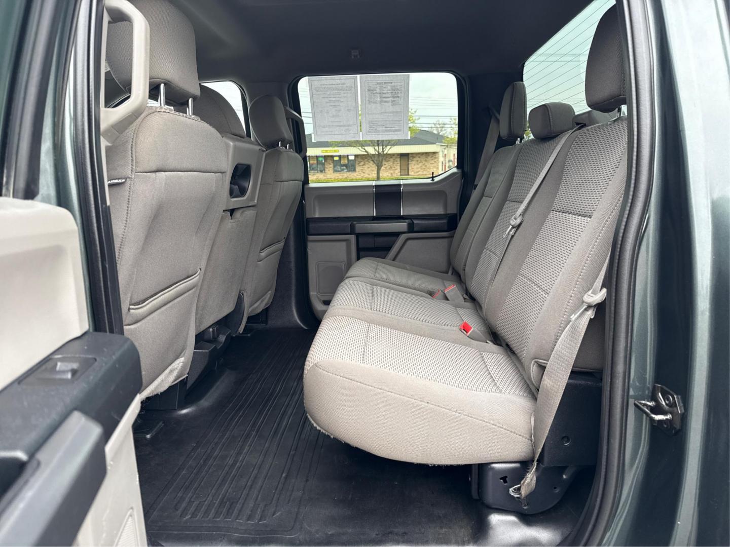 2018 GREEN FORD F-150 (1FTFW1E51JK) with an V8,5.0L(302 CID),DOHC engine, AUTOMATIC transmission, located at 14600 Frazho Road, Warren, MI, 48089, (586) 776-3400, 42.485996, -82.974220 - Photo#9