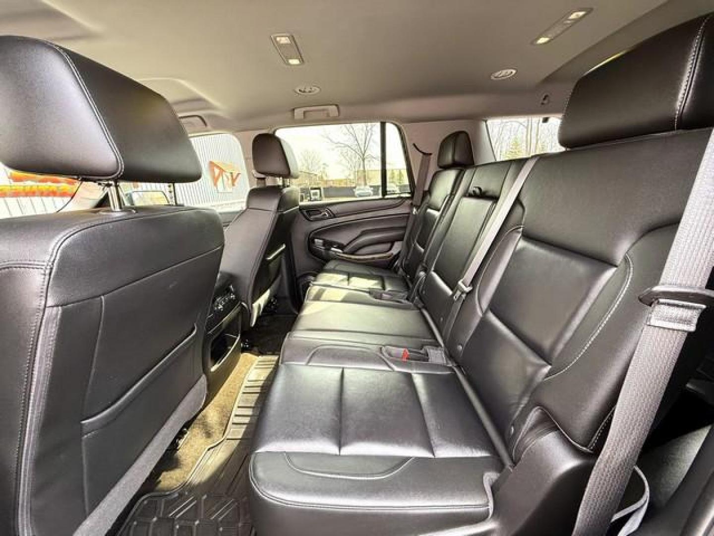 2018 BLACK CHEVROLET TAHOE (1GNSKBKC0JR) with an V8,5.3L(325 CID),OHV engine, AUTOMATIC transmission, located at 14600 Frazho Road, Warren, MI, 48089, (586) 776-3400, 42.485996, -82.974220 - Photo#9