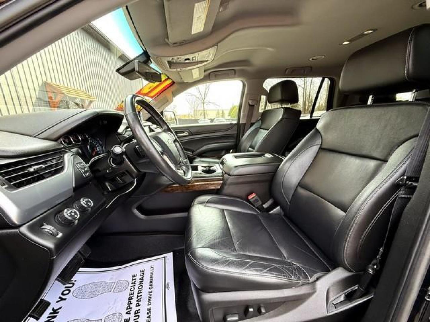 2018 BLACK CHEVROLET TAHOE (1GNSKBKC0JR) with an V8,5.3L(325 CID),OHV engine, AUTOMATIC transmission, located at 14600 Frazho Road, Warren, MI, 48089, (586) 776-3400, 42.485996, -82.974220 - Photo#8