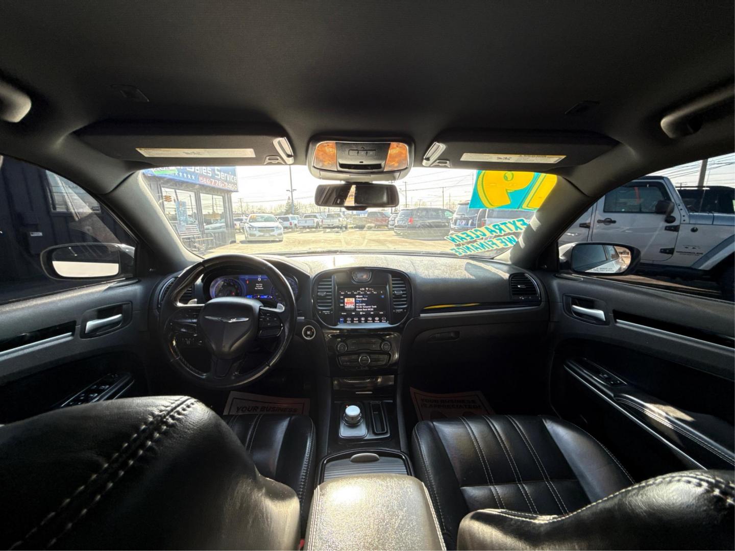 2019 WHITE CHRYSLER 300 (2C3CCABG0KH) with an V6,3.6L(220 CID),DOHC engine, AUTOMATIC transmission, located at 14600 Frazho Road, Warren, MI, 48089, (586) 776-3400, 42.485996, -82.974220 - Photo#22