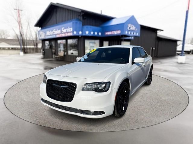 photo of 2019 CHRYSLER 300 