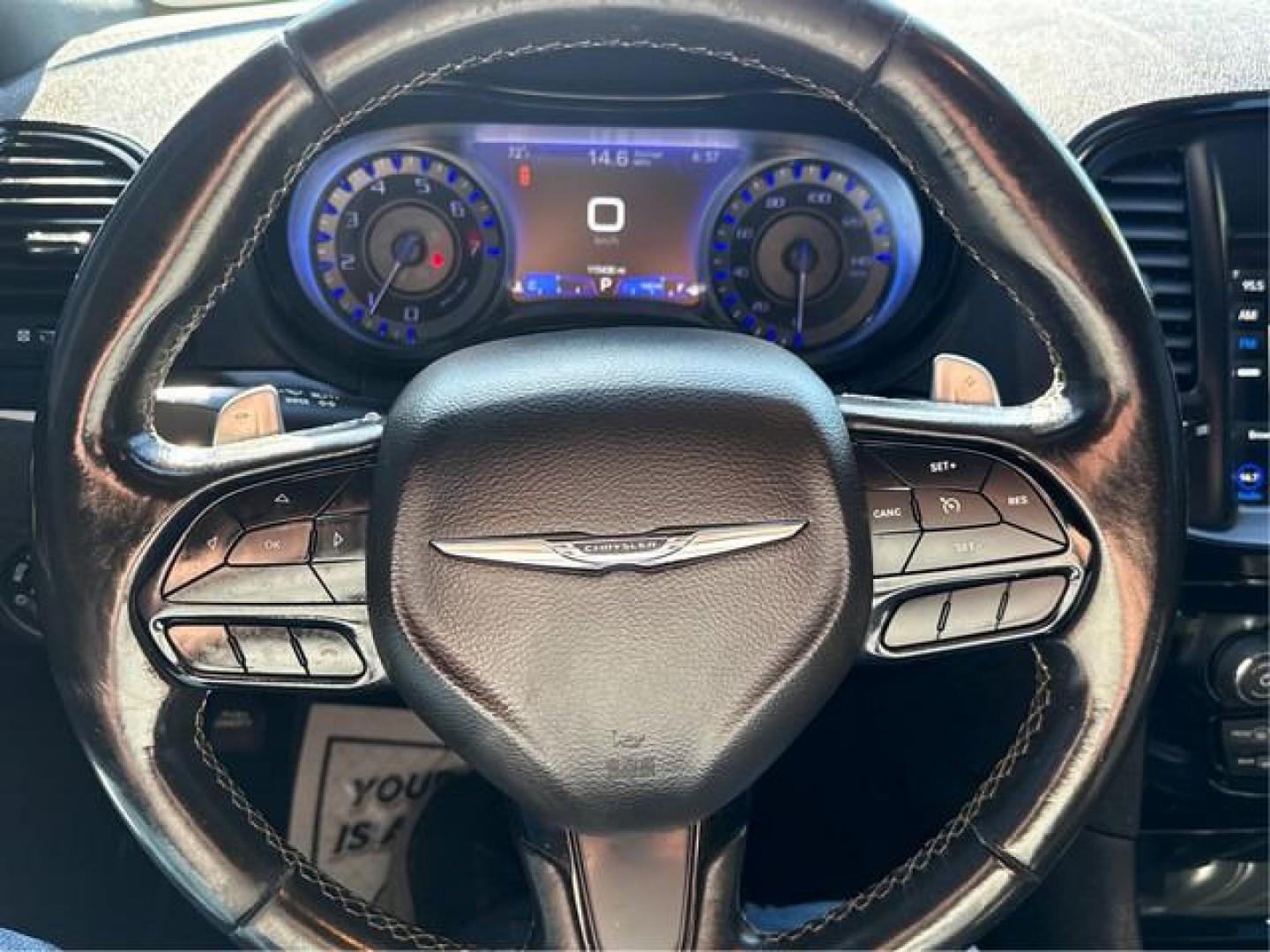 2019 WHITE CHRYSLER 300 (2C3CCABG0KH) with an V6,3.6L(220 CID),DOHC engine, AUTOMATIC transmission, located at 14600 Frazho Road, Warren, MI, 48089, (586) 776-3400, 42.485996, -82.974220 - Photo#16