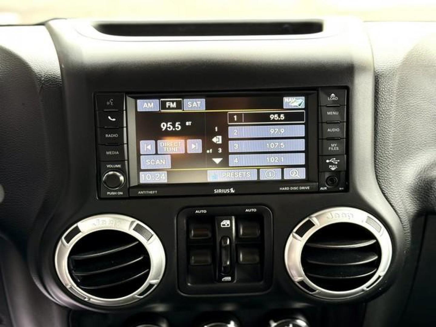 2016 SILVER JEEP WRANGLER (1C4BJWEG4GL) with an V6,3.6L(220 CID),DOHC engine, AUTOMATIC transmission, located at 14600 Frazho Road, Warren, MI, 48089, (586) 776-3400, 42.485996, -82.974220 - Photo#10