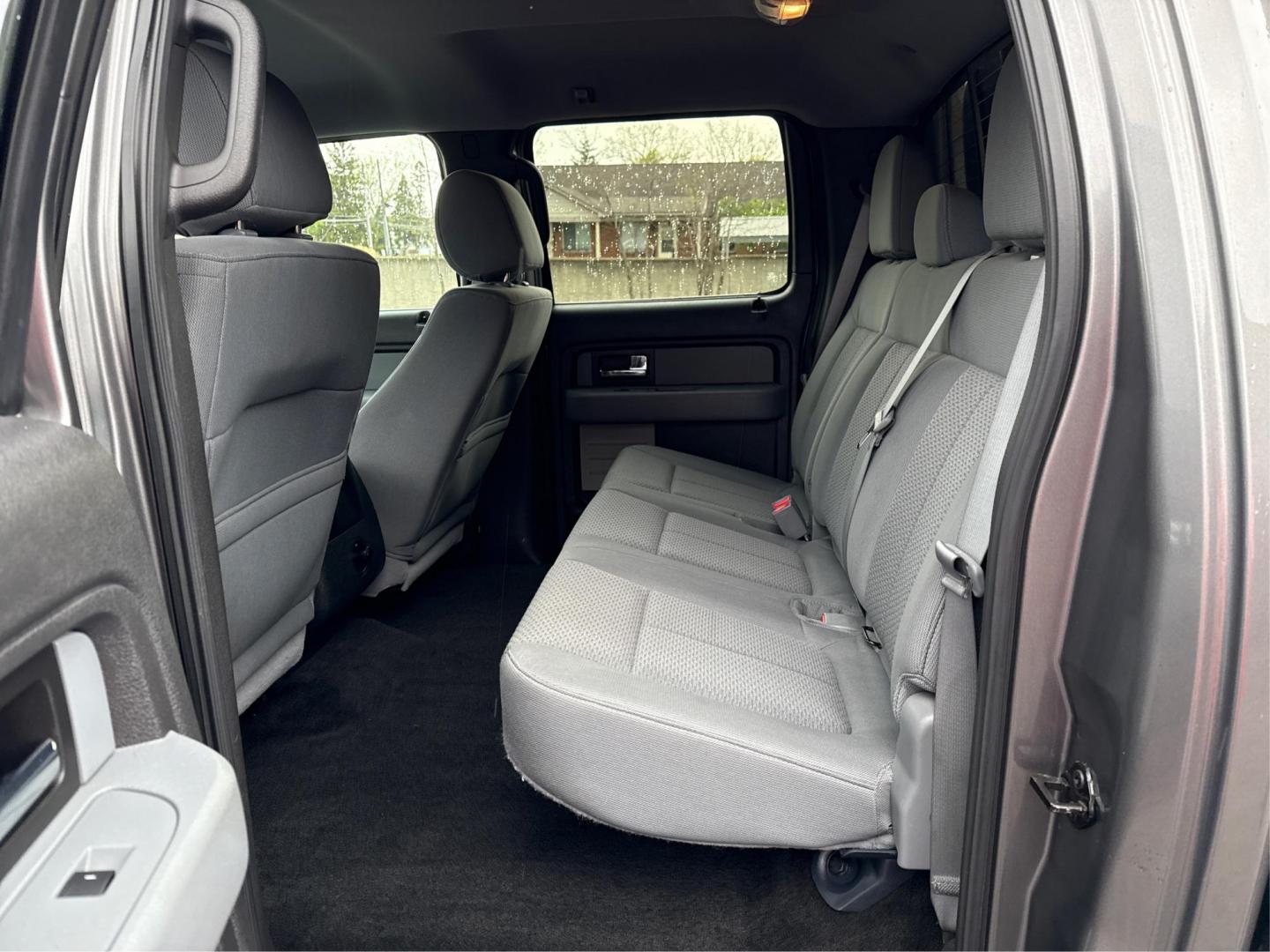2013 STERLING GREY METALLIC FORD F-150 (1FTFW1ET6DF) with an V6,3.5L(213 CID),DOHC engine, AUTOMATIC transmission, located at 14600 Frazho Road, Warren, MI, 48089, (586) 776-3400, 42.485996, -82.974220 - Photo#9
