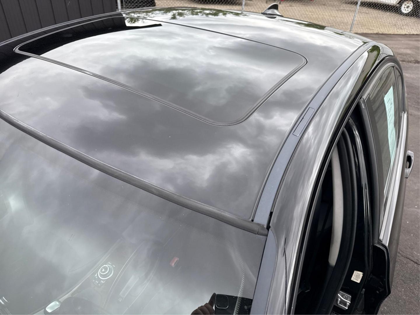 2011 BLACK BMW 328I XDRIVE (WBAPK7C57BA) with an L6,3.0L(183 CID),DOHC engine, AUTOMATIC transmission, located at 14600 Frazho Road, Warren, MI, 48089, (586) 776-3400, 42.485996, -82.974220 - Photo#11