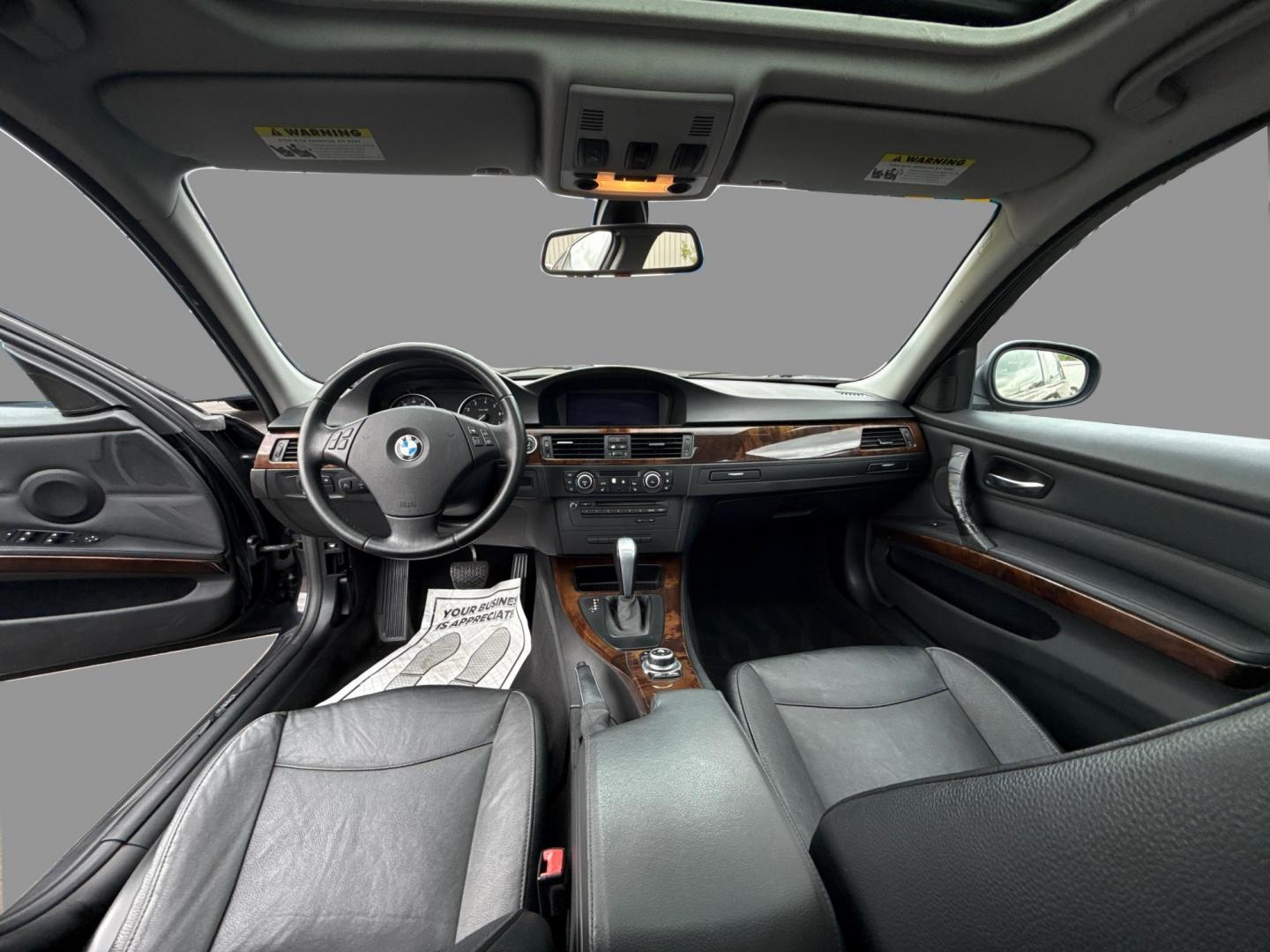 2011 BLACK BMW 328I XDRIVE (WBAPK7C57BA) with an L6,3.0L(183 CID),DOHC engine, AUTOMATIC transmission, located at 14600 Frazho Road, Warren, MI, 48089, (586) 776-3400, 42.485996, -82.974220 - Photo#17