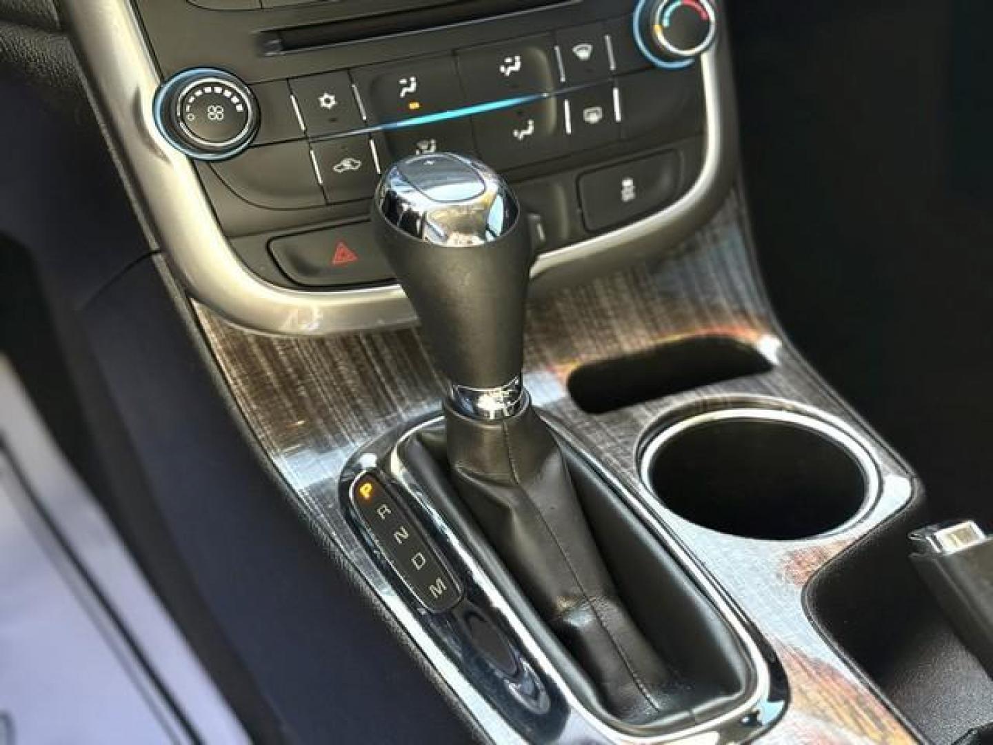2014 BLACK CHEVROLET MALIBU (1G11C5SL3EF) with an L4,2.5L(150 CID),DOHC engine, AUTOMATIC transmission, located at 14600 Frazho Road, Warren, MI, 48089, (586) 776-3400, 42.485996, -82.974220 - Photo#10