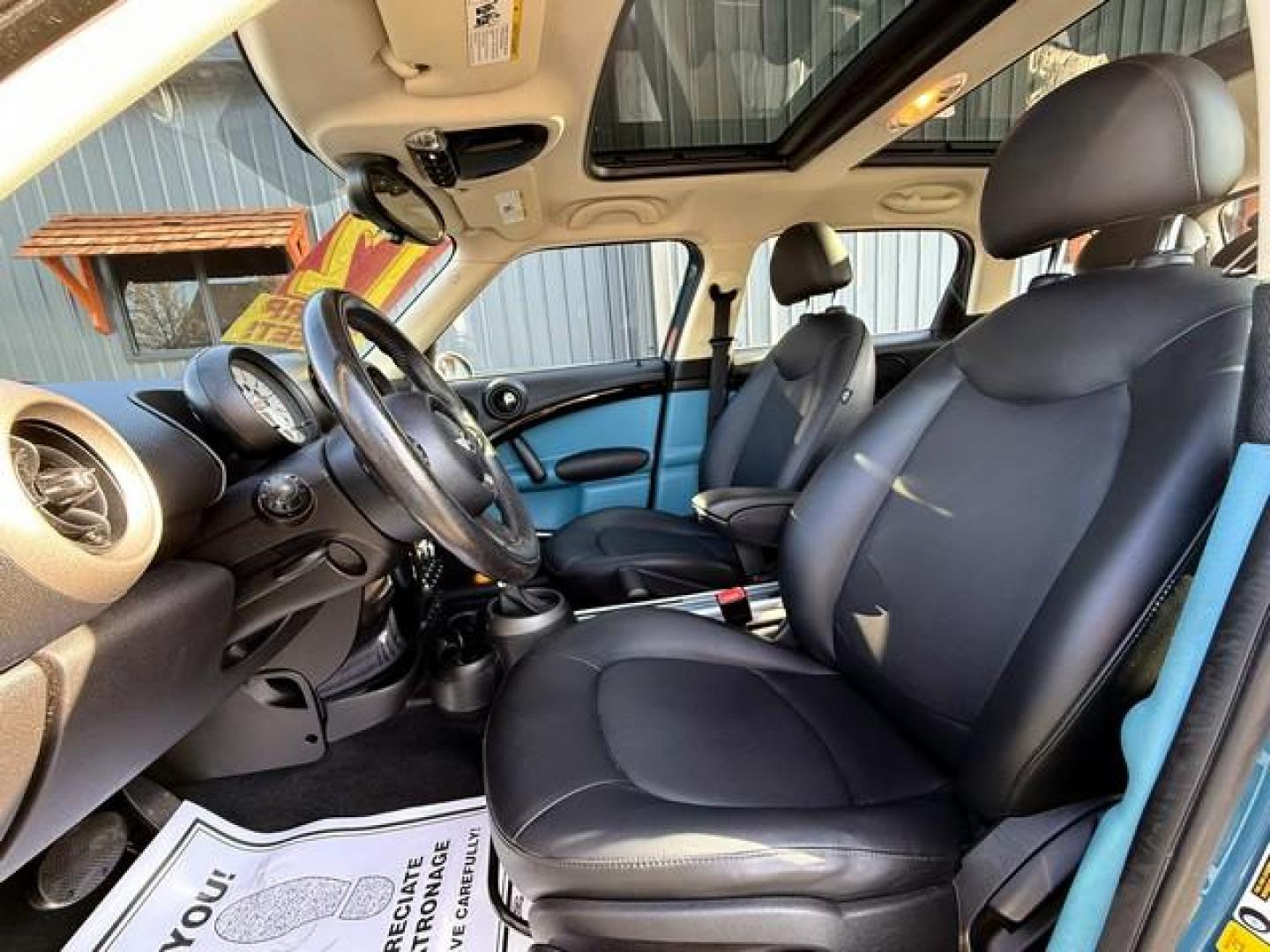 2012 BLUE MINI COOPER COUNTRYMAN (WMWZB3C54CW) with an L4,1.6L(98 CID),DOHC engine, AUTOMATIC transmission, located at 14600 Frazho Road, Warren, MI, 48089, (586) 776-3400, 42.485996, -82.974220 - Photo#6