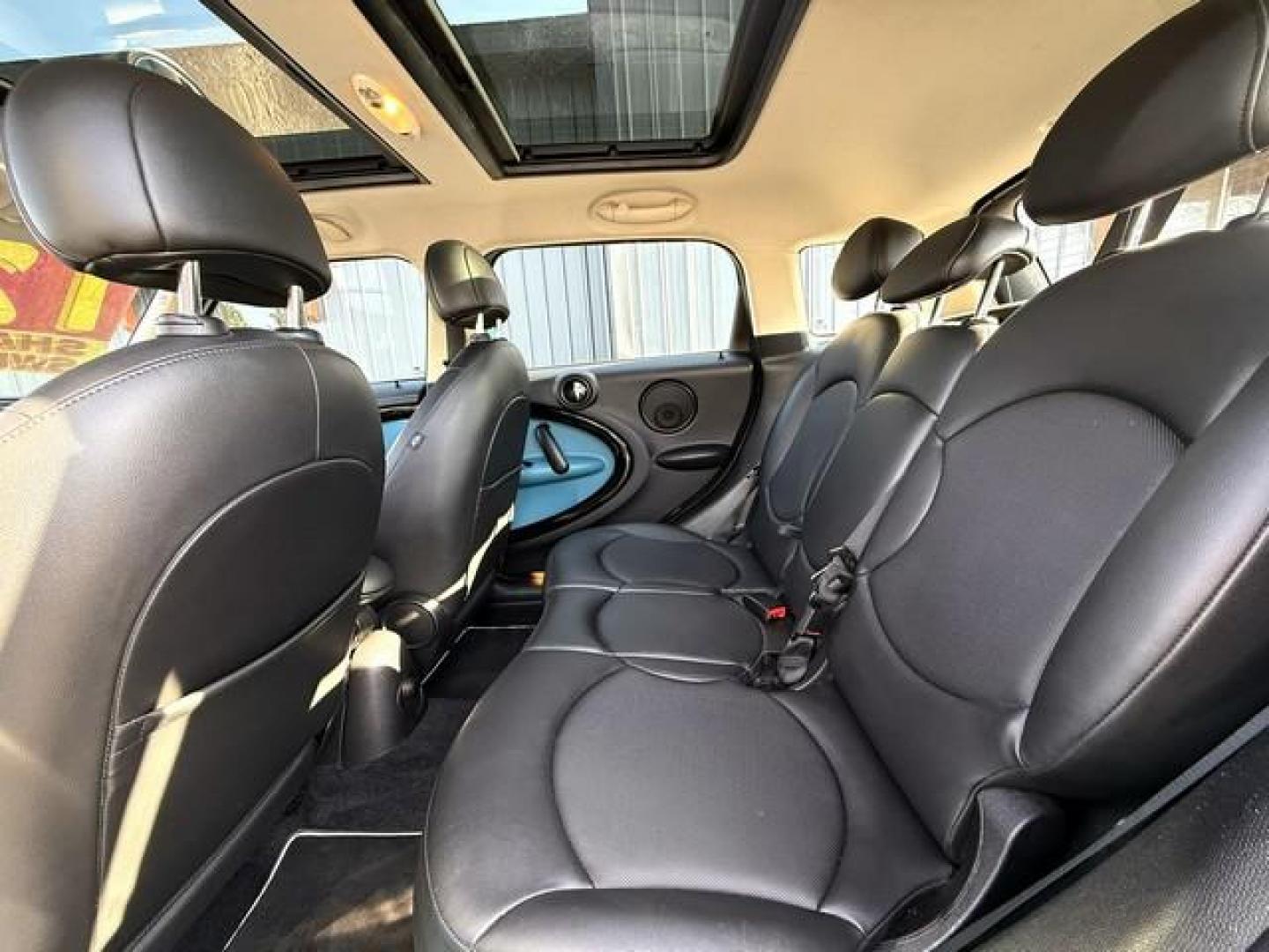 2012 BLUE MINI COOPER COUNTRYMAN (WMWZB3C54CW) with an L4,1.6L(98 CID),DOHC engine, AUTOMATIC transmission, located at 14600 Frazho Road, Warren, MI, 48089, (586) 776-3400, 42.485996, -82.974220 - Photo#7