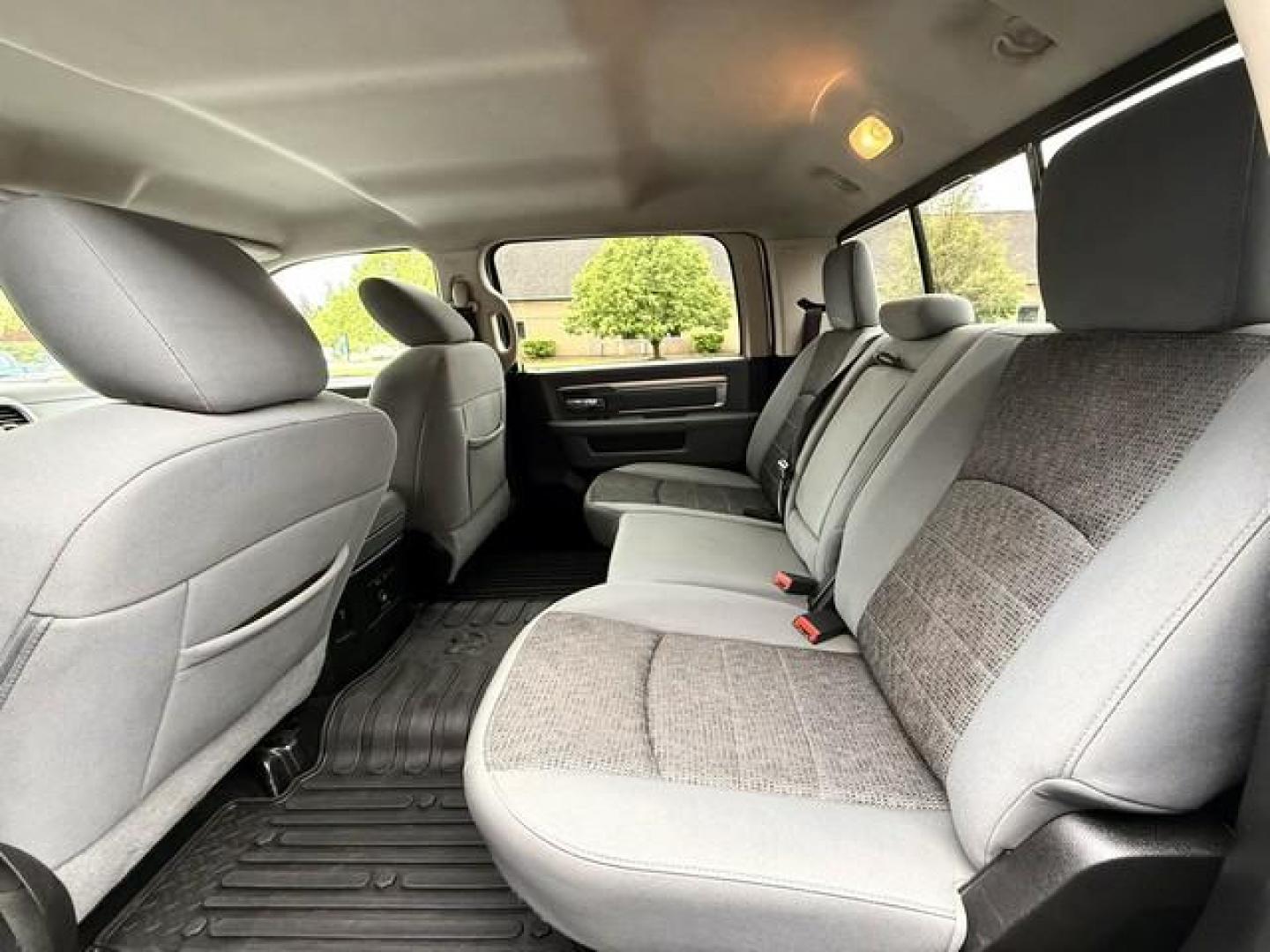 2013 WHITE RAM 2500 (3C6TR5DT8DG) with an V8,5.7L(345 CID),OHV engine, AUTOMATIC transmission, located at 14600 Frazho Road, Warren, MI, 48089, (586) 776-3400, 42.485996, -82.974220 - Photo#7