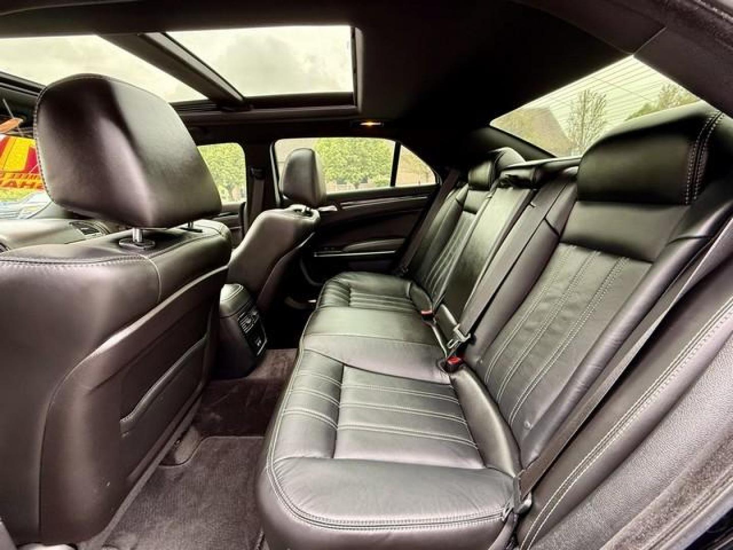 2017 BLUE STREAK CHRYSLER 300 (2C3CCAGG7HH) with an V6,3.6L(220 CID),DOHC engine, AUTOMATIC transmission, located at 14600 Frazho Road, Warren, MI, 48089, (586) 776-3400, 42.485996, -82.974220 - Photo#7
