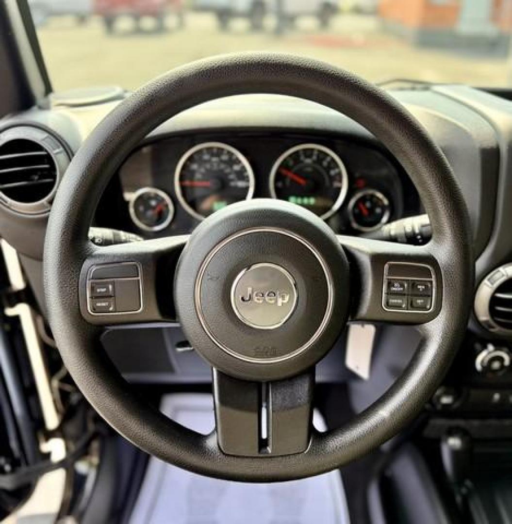 2016 BLACK JEEP WRANGLER (1C4AJWAG0GL) with an V6,3.6L(220 CID),DOHC engine, AUTOMATIC transmission, located at 14600 Frazho Road, Warren, MI, 48089, (586) 776-3400, 42.485996, -82.974220 - Photo#8