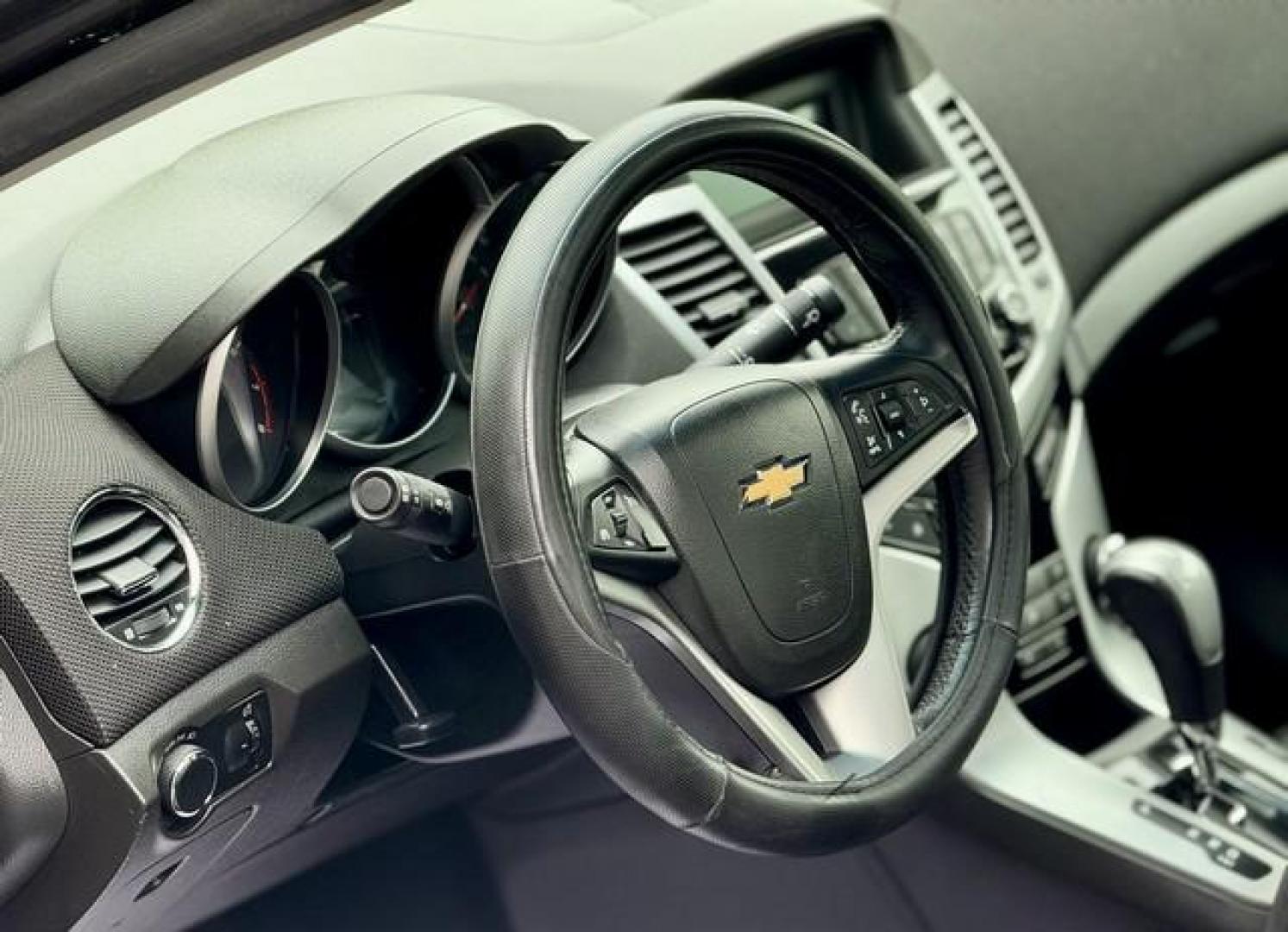 2011 GREY CHEVROLET CRUZE (1G1PG5S91B7) with an L4,1.4L(83 CID),DOHC engine, AUTOMATIC transmission, located at 14600 Frazho Road, Warren, MI, 48089, (586) 776-3400, 42.485996, -82.974220 - Photo#8