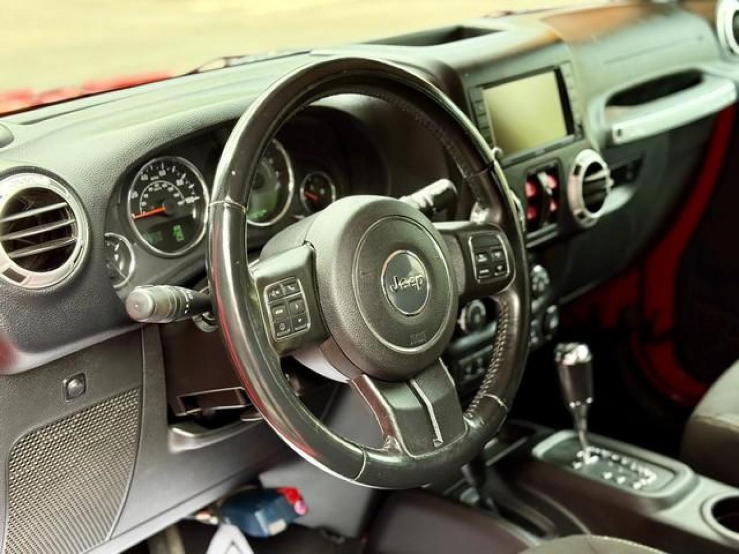 2016 RED JEEP WRANGLER (1C4BJWEG8GL) with an V6,3.6L(220 CID),DOHC engine, AUTOMATIC transmission, located at 14600 Frazho Road, Warren, MI, 48089, (586) 776-3400, 42.485996, -82.974220 - Photo#8