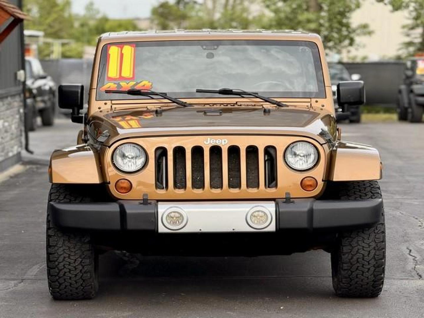 2011 BRONZE JEEP WRANGLER (1J4BA7H19BL) with an V6,3.8L(230 CID),OHV engine, AUTOMATIC transmission, located at 14600 Frazho Road, Warren, MI, 48089, (586) 776-3400, 42.485996, -82.974220 - Photo#2