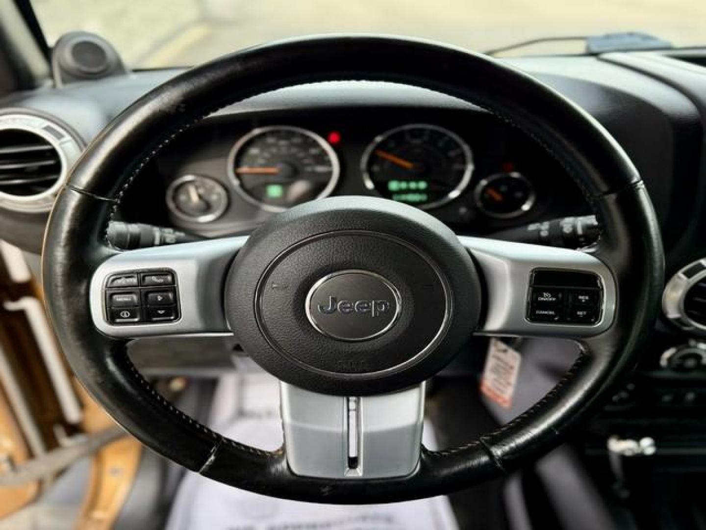 2011 BRONZE JEEP WRANGLER (1J4BA7H19BL) with an V6,3.8L(230 CID),OHV engine, AUTOMATIC transmission, located at 14600 Frazho Road, Warren, MI, 48089, (586) 776-3400, 42.485996, -82.974220 - Photo#9