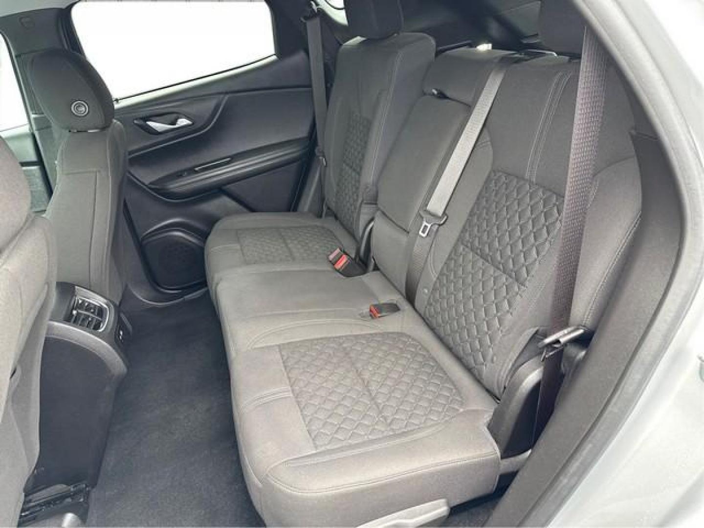 2022 SILVER CHEVROLET BLAZER (3GNKBHR40NS) with an L4,2.0L(122 CID),DOHC engine, AUTOMATIC transmission, located at 14600 Frazho Road, Warren, MI, 48089, (586) 776-3400, 42.485996, -82.974220 - Photo#13