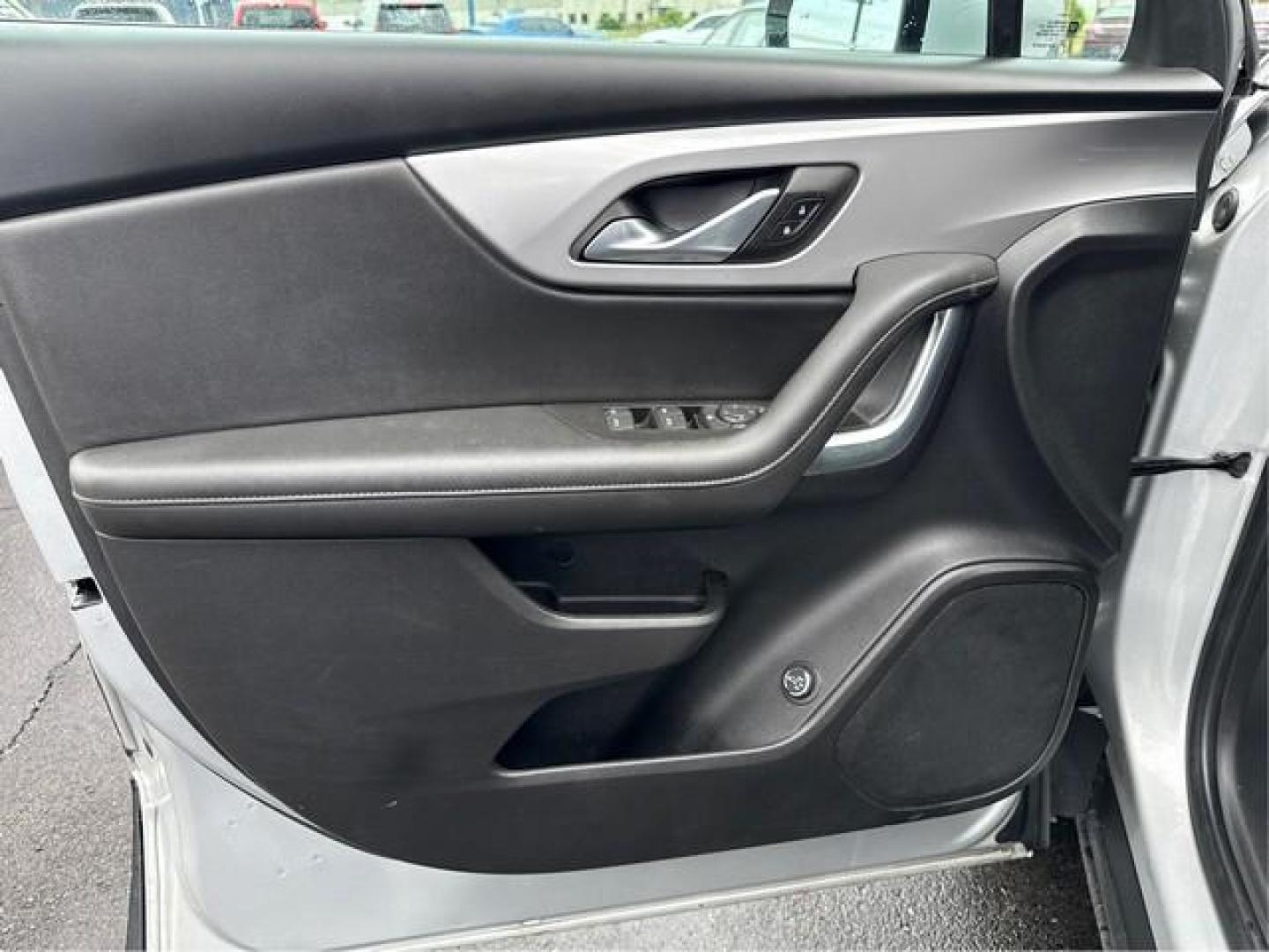 2022 SILVER CHEVROLET BLAZER (3GNKBHR40NS) with an L4,2.0L(122 CID),DOHC engine, AUTOMATIC transmission, located at 14600 Frazho Road, Warren, MI, 48089, (586) 776-3400, 42.485996, -82.974220 - Photo#17