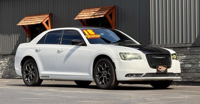 photo of 2018 CHRYSLER 300 