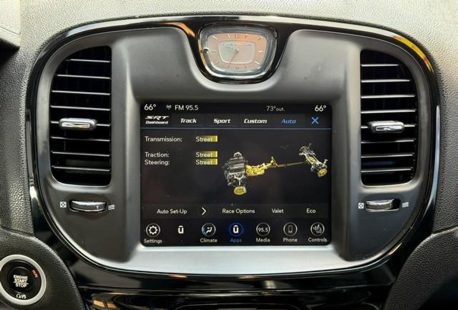 2018 WHITE CHRYSLER 300 (2C3CCAGG9JH) with an V6,3.6L(220 CID),DOHC engine, AUTOMATIC transmission, located at 14600 Frazho Road, Warren, MI, 48089, (586) 776-3400, 42.485996, -82.974220 - Photo#12