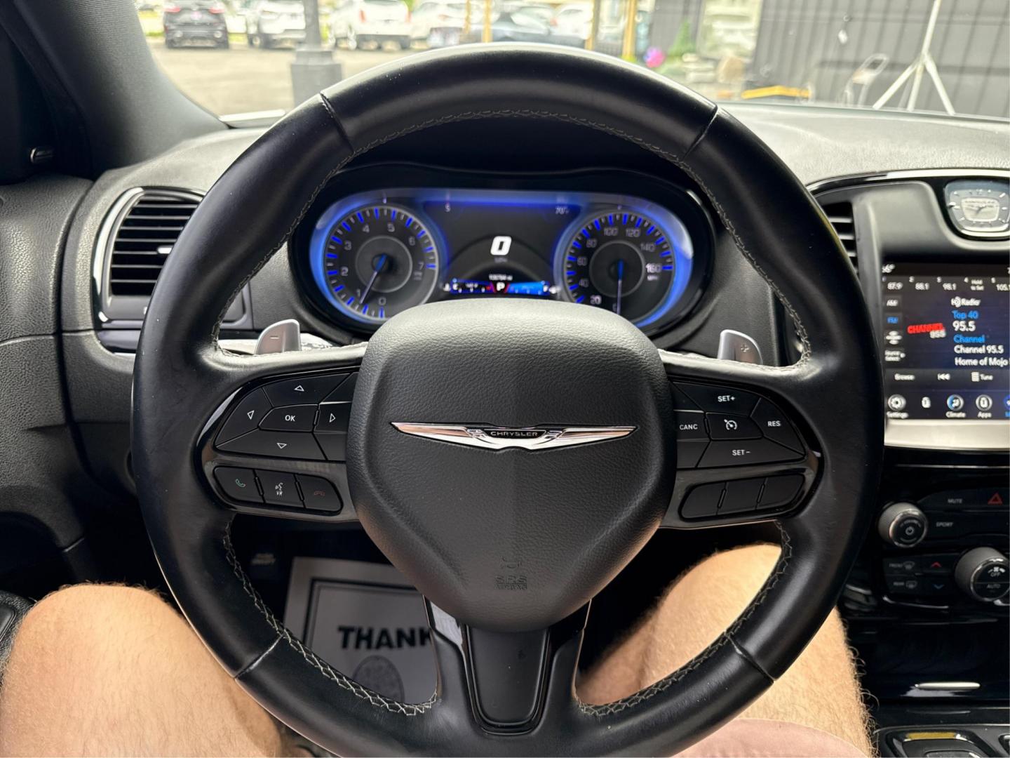 2018 WHITE CHRYSLER 300 (2C3CCAGG9JH) with an V6,3.6L(220 CID),DOHC engine, AUTOMATIC transmission, located at 14600 Frazho Road, Warren, MI, 48089, (586) 776-3400, 42.485996, -82.974220 - Photo#29