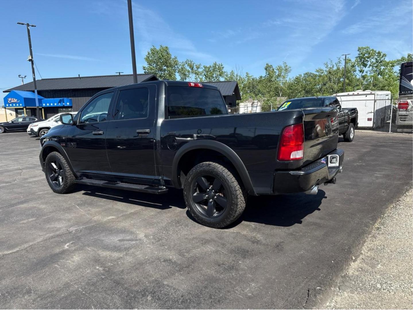 2018 BLACK RAM 1500 (1C6RR7KT6JS) with an V8,5.7L(345 CID),OHV engine, AUTOMATIC transmission, located at 14600 Frazho Road, Warren, MI, 48089, (586) 776-3400, 42.485996, -82.974220 - Photo#6