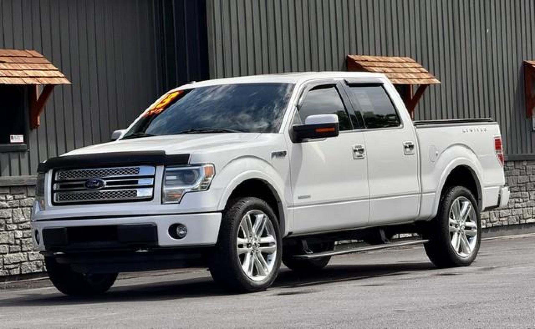 2013 WHITE FORD F-150 (1FTFW1ET7DF) with an V6,3.5L(213 CID),DOHC engine, AUTOMATIC transmission, located at 14600 Frazho Road, Warren, MI, 48089, (586) 776-3400, 42.485996, -82.974220 - Photo#2