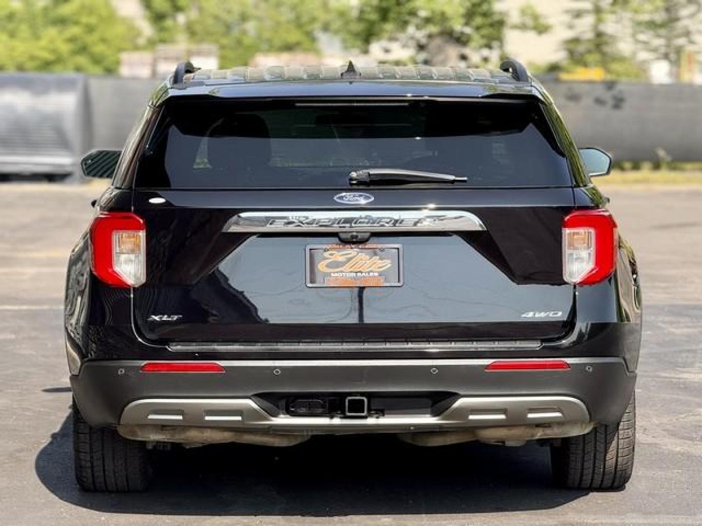 2021 BLACK FORD EXPLORER (1FMSK8DH1MG) with an L4,2.3L(140 CID),DOHC engine, AUTOMATIC transmission, located at 14600 Frazho Road, Warren, MI, 48089, (586) 776-3400, 42.485996, -82.974220 - Photo#5