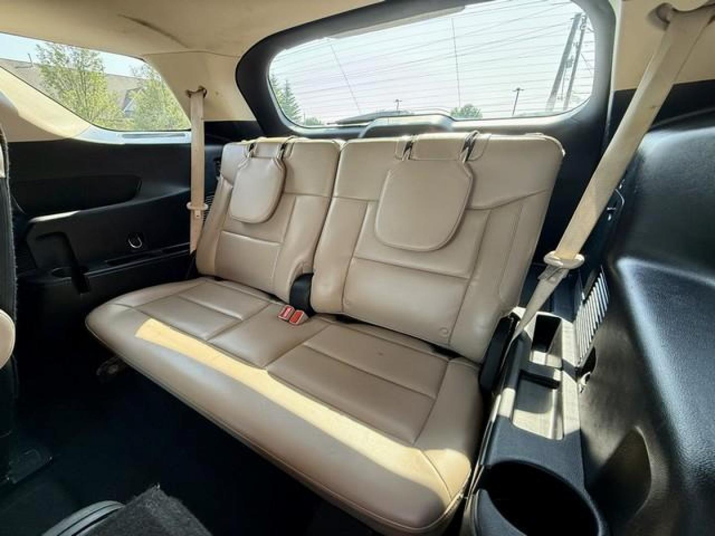 2021 BLACK FORD EXPLORER (1FMSK8DH1MG) with an L4,2.3L(140 CID),DOHC engine, AUTOMATIC transmission, located at 14600 Frazho Road, Warren, MI, 48089, (586) 776-3400, 42.485996, -82.974220 - Photo#8