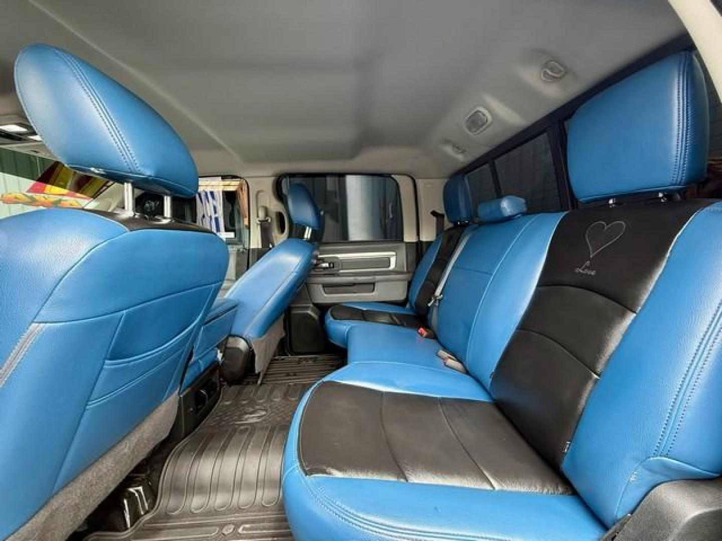 2017 BLUE RAM 1500 (1C6RR7LT5HS) with an V8,5.7L(345 CID),OHV engine, AUTOMATIC transmission, located at 14600 Frazho Road, Warren, MI, 48089, (586) 776-3400, 42.485996, -82.974220 - Photo#7