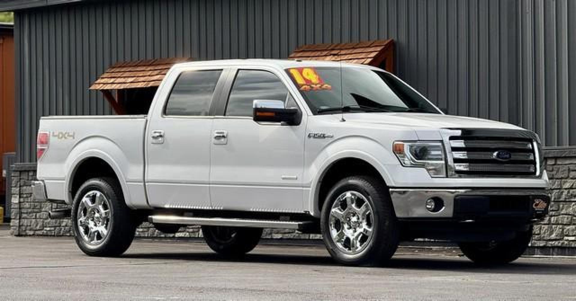 2014 WHITE FORD F-150 (1FTFW1ET5EK) with an V6,3.5L(213 CID),DOHC engine, AUTOMATIC transmission, located at 14600 Frazho Road, Warren, MI, 48089, (586) 776-3400, 42.485996, -82.974220 - Photo#3