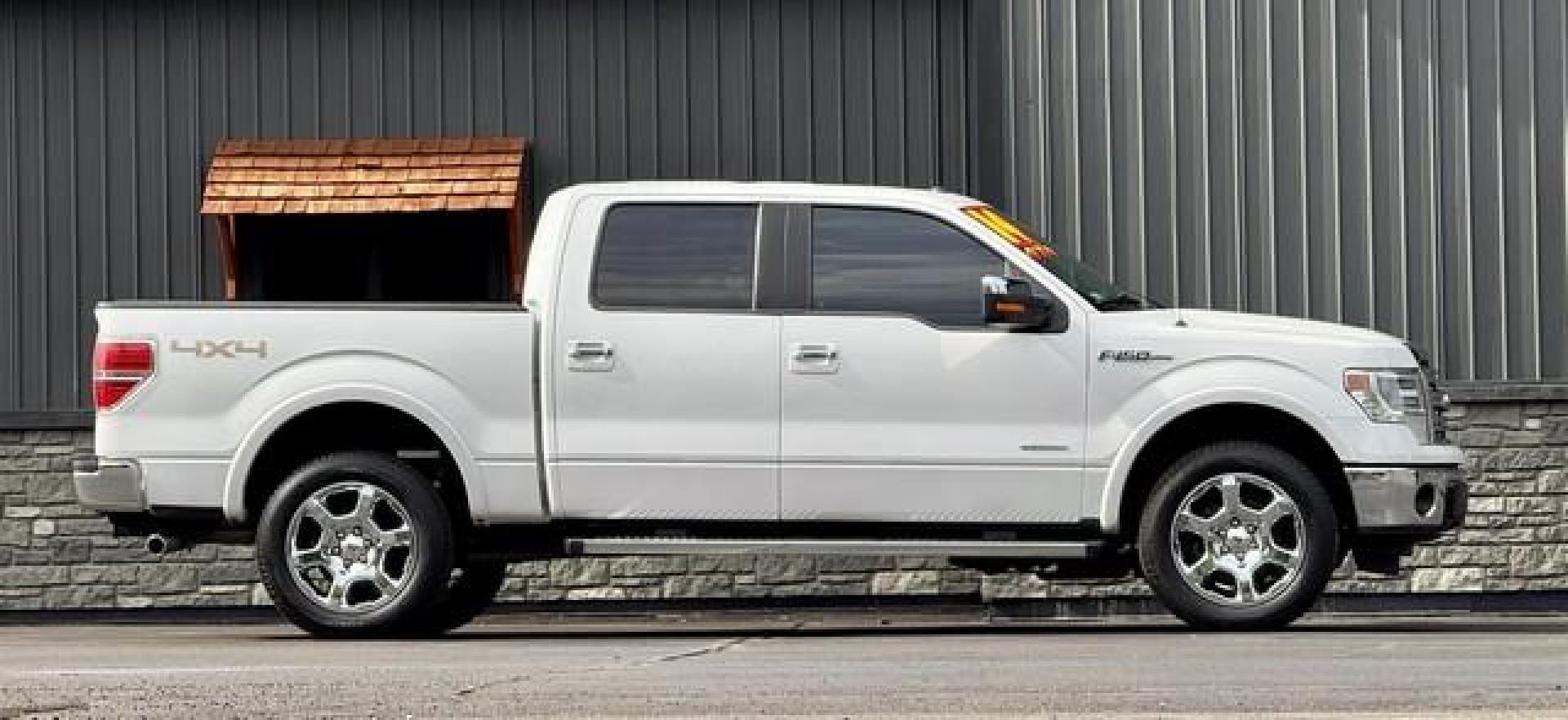 2014 WHITE FORD F-150 (1FTFW1ET5EK) with an V6,3.5L(213 CID),DOHC engine, AUTOMATIC transmission, located at 14600 Frazho Road, Warren, MI, 48089, (586) 776-3400, 42.485996, -82.974220 - Photo#4