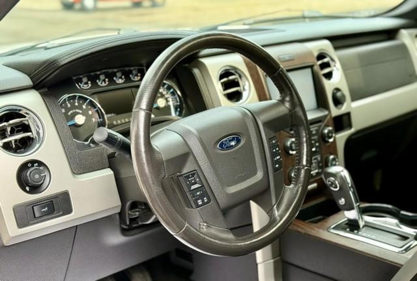 2014 WHITE FORD F-150 (1FTFW1ET5EK) with an V6,3.5L(213 CID),DOHC engine, AUTOMATIC transmission, located at 14600 Frazho Road, Warren, MI, 48089, (586) 776-3400, 42.485996, -82.974220 - Photo#8