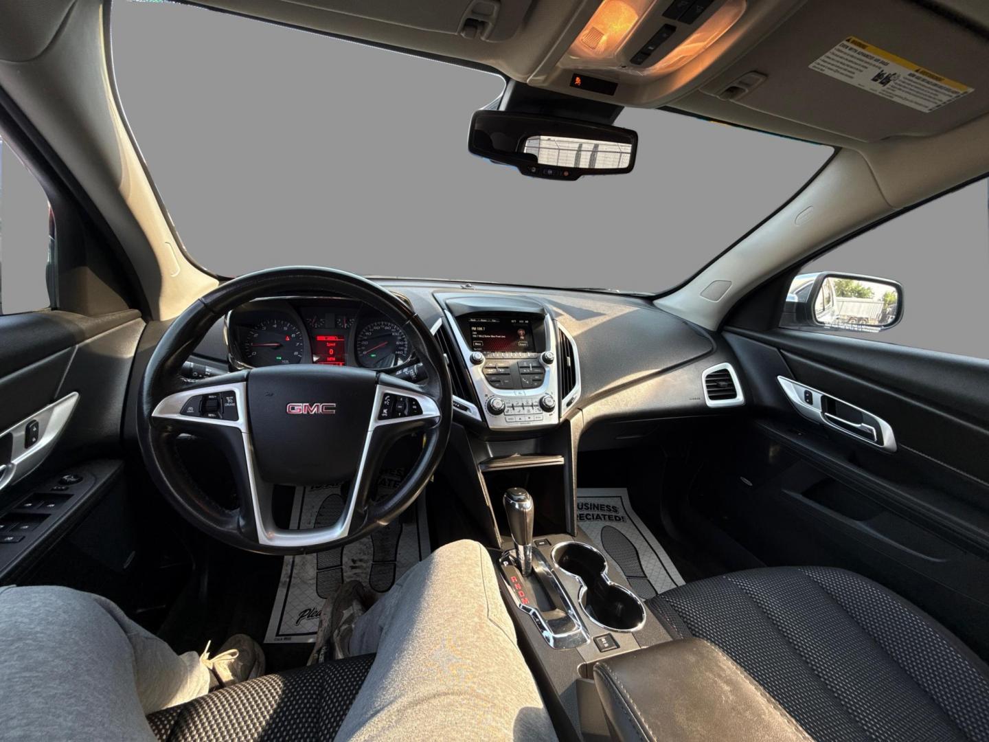 2017 WHITE GMC TERRAIN (2GKFLTEK8H6) with an L4,2.4L(145 CID),DOHC engine, AUTOMATIC transmission, located at 14600 Frazho Road, Warren, MI, 48089, (586) 776-3400, 42.485996, -82.974220 - Photo#20
