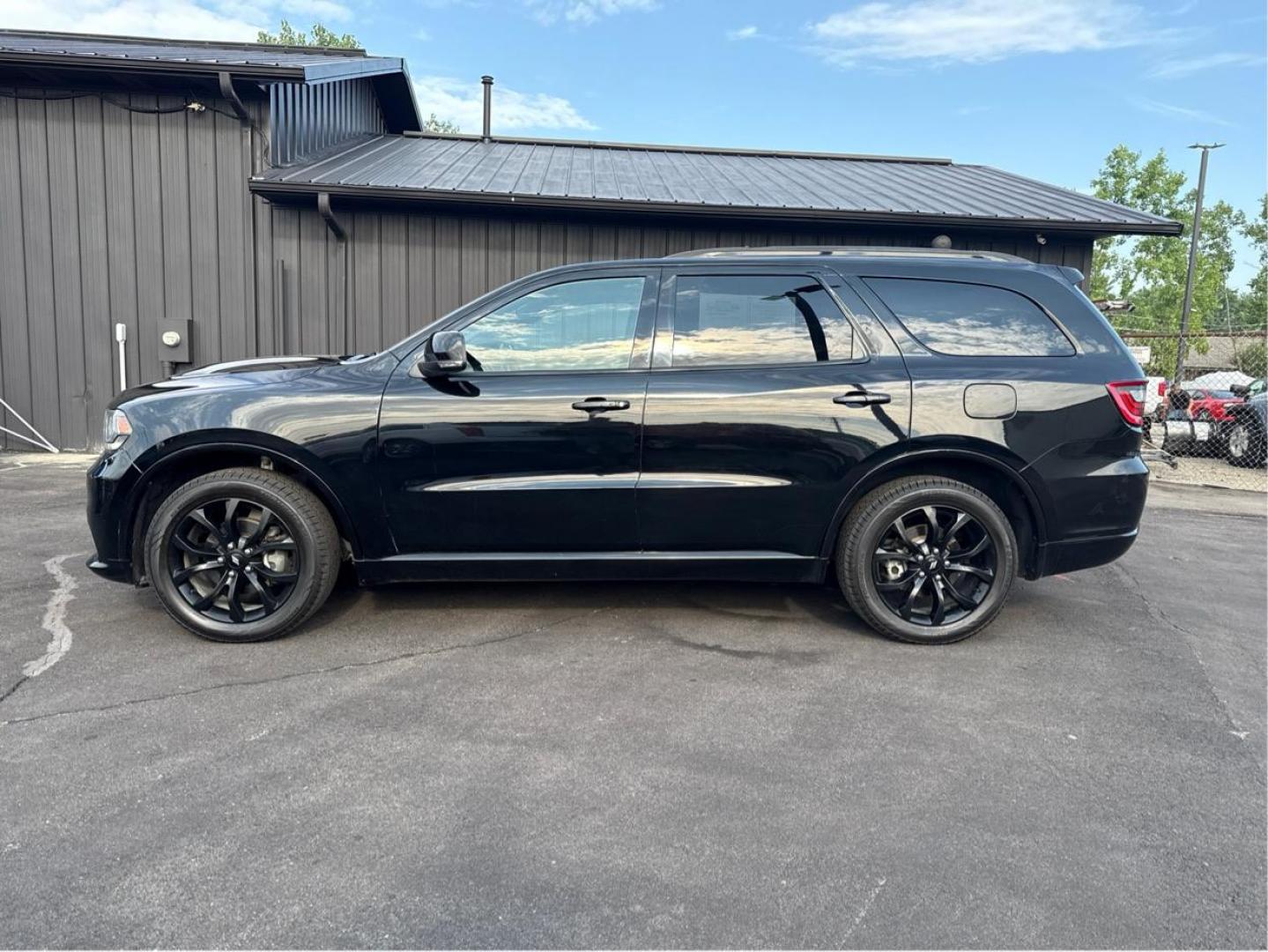 2019 BLACK METALLIC DODGE DURANGO (1C4RDJDG7KC) with an V6,3.6L(220 CID),DOHC engine, AUTOMATIC transmission, located at 14600 Frazho Road, Warren, MI, 48089, (586) 776-3400, 42.485996, -82.974220 - Photo#7