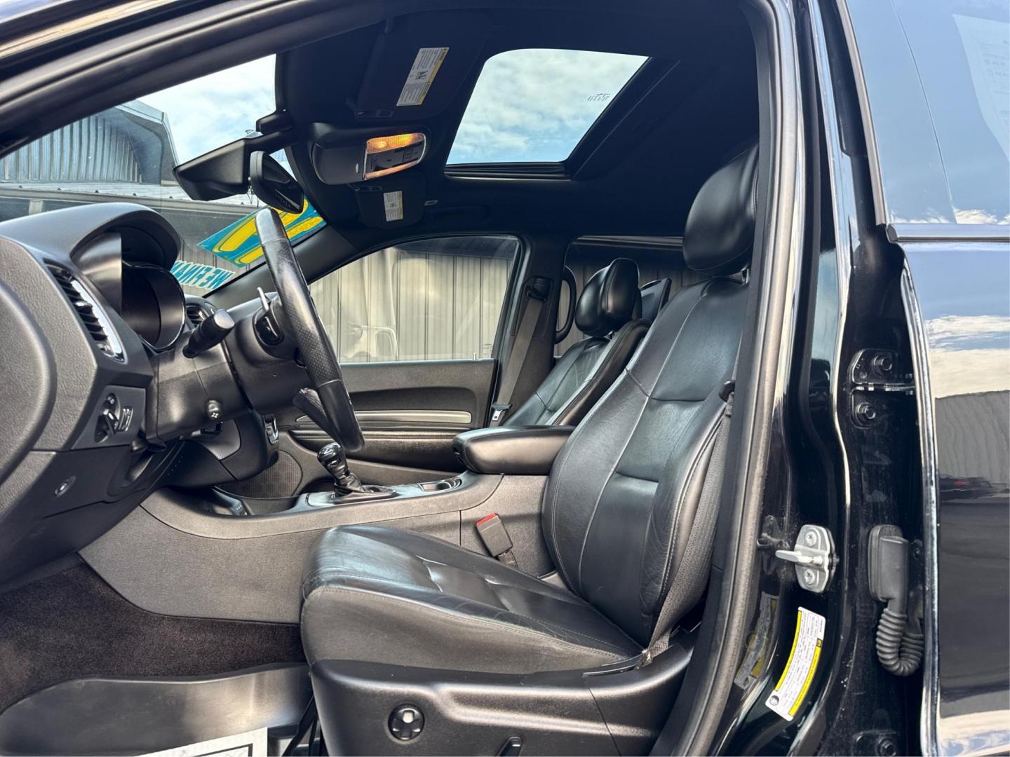 2019 BLACK METALLIC DODGE DURANGO (1C4RDJDG7KC) with an V6,3.6L(220 CID),DOHC engine, AUTOMATIC transmission, located at 14600 Frazho Road, Warren, MI, 48089, (586) 776-3400, 42.485996, -82.974220 - Photo#8