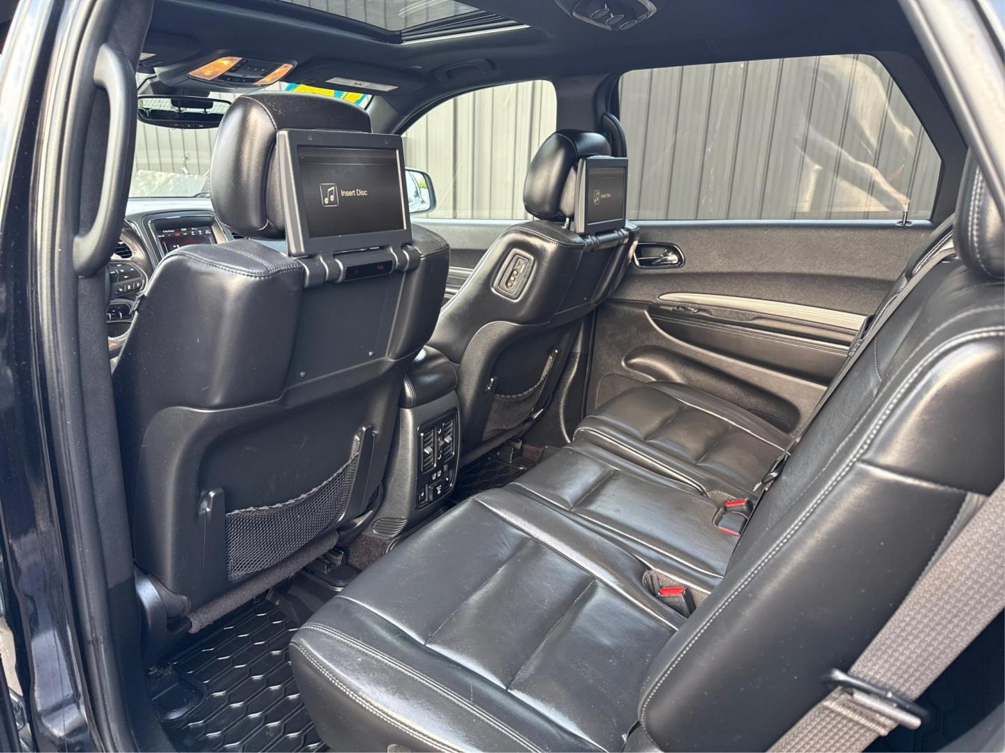 2019 BLACK METALLIC DODGE DURANGO (1C4RDJDG7KC) with an V6,3.6L(220 CID),DOHC engine, AUTOMATIC transmission, located at 14600 Frazho Road, Warren, MI, 48089, (586) 776-3400, 42.485996, -82.974220 - Photo#9