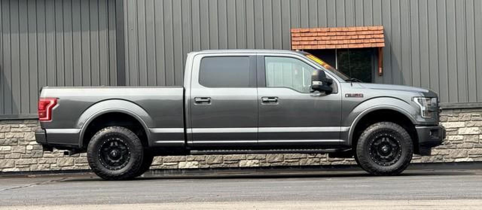 2016 GRAY FORD F-150 (1FTFW1EG9GF) with an V6,3.5L(213 CID),DOHC engine, AUTOMATIC transmission, located at 14600 Frazho Road, Warren, MI, 48089, (586) 776-3400, 42.485996, -82.974220 - Photo#4