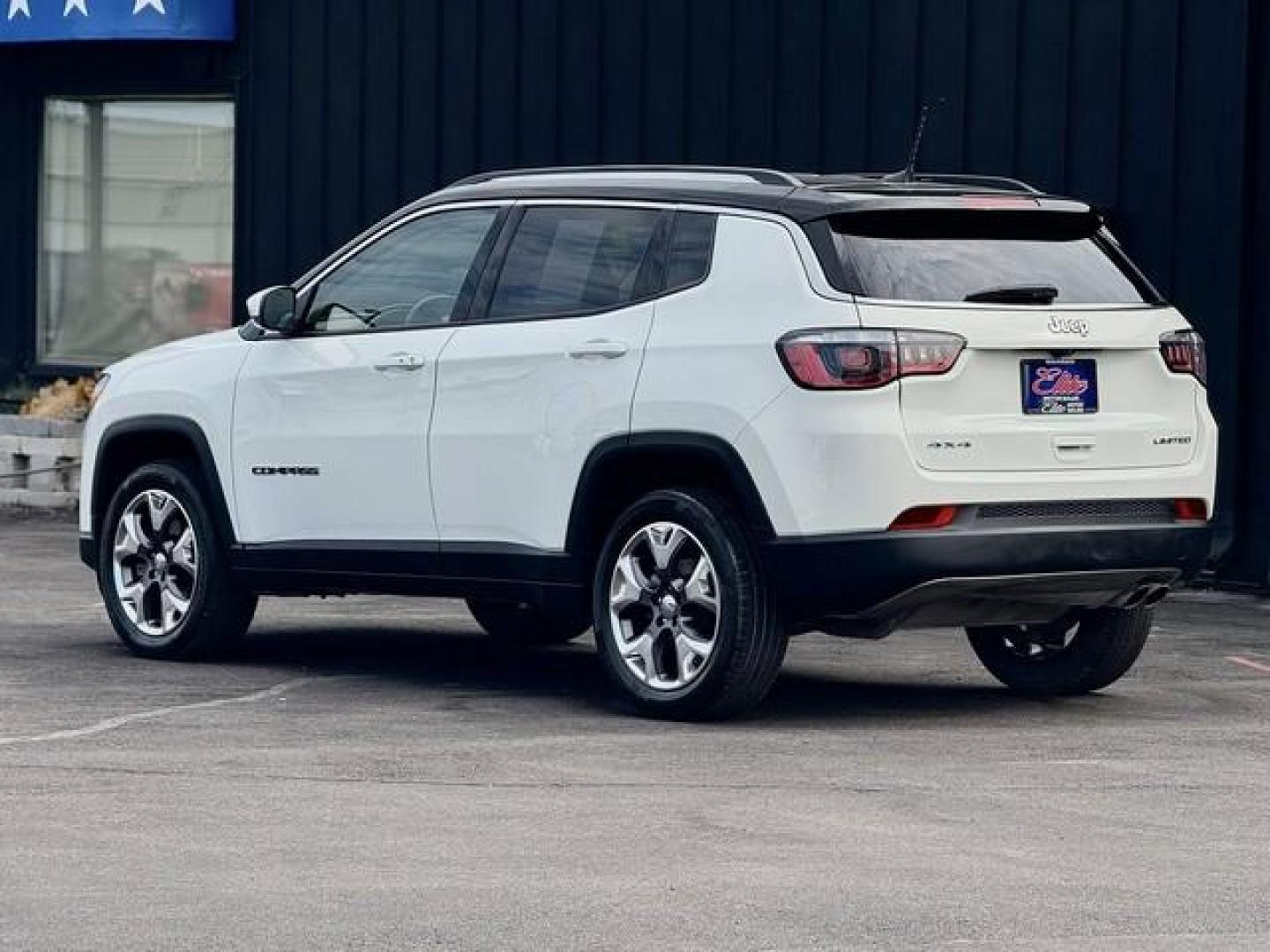 2020 WHITE JEEP COMPASS (3C4NJDCB0LT) with an L4,2.4L(144 CID), engine, AUTOMATIC transmission, located at 14600 Frazho Road, Warren, MI, 48089, (586) 776-3400, 42.485996, -82.974220 - Photo#6