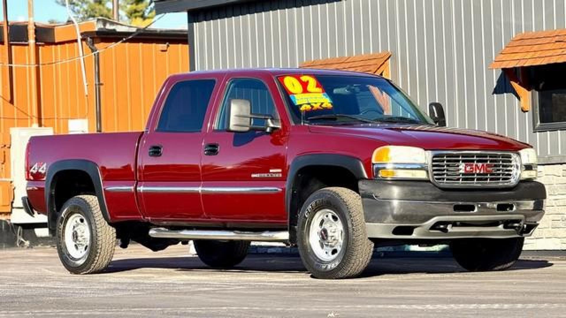 2002 BURGANDY GMC SIERRA 2500 HD (1GTHK23192F) with an V8,6.6L(403 CID),OHV engine, AUTOMATIC transmission, located at 14600 Frazho Road, Warren, MI, 48089, (586) 776-3400, 42.485996, -82.974220 - Photo#2