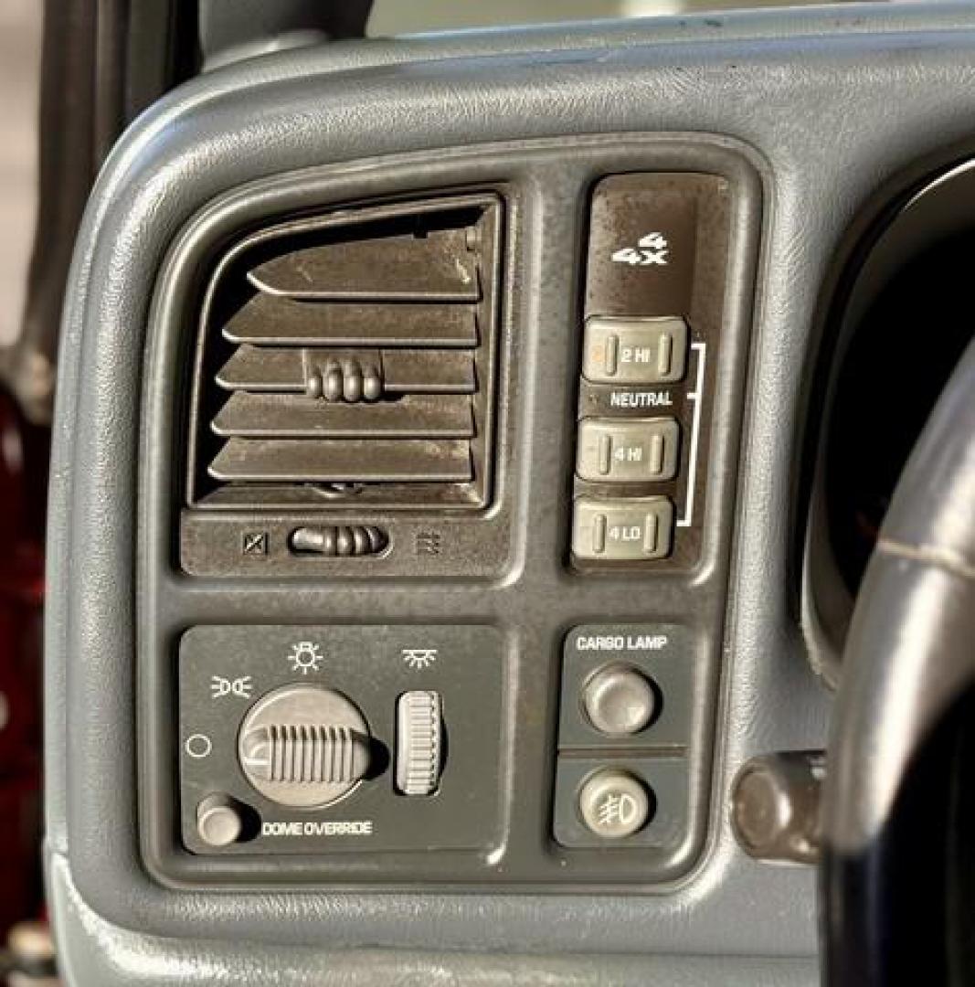 2002 BURGANDY GMC SIERRA 2500 HD (1GTHK23192F) with an V8,6.6L(403 CID),OHV engine, AUTOMATIC transmission, located at 14600 Frazho Road, Warren, MI, 48089, (586) 776-3400, 42.485996, -82.974220 - Photo#13