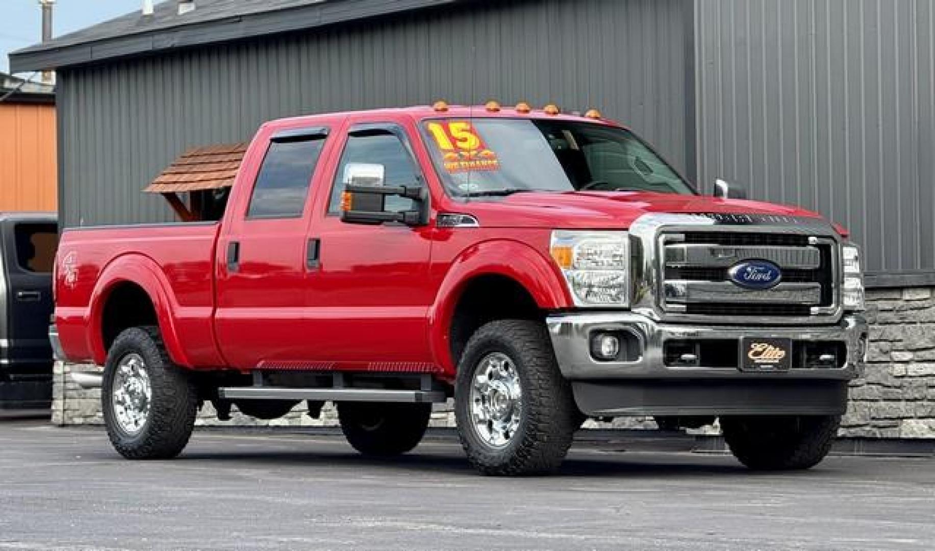 2015 RED FORD F-250 SUPER DUTY (1FT7W2B68FE) with an V8,6.2L(379 CID),SOHC engine, AUTOMATIC transmission, located at 14600 Frazho Road, Warren, MI, 48089, (586) 776-3400, 42.485996, -82.974220 - Photo#1