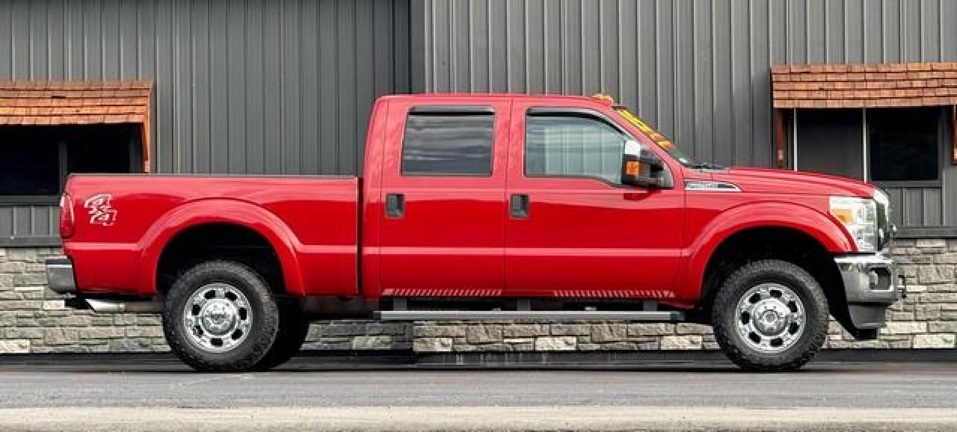2015 RED FORD F-250 SUPER DUTY (1FT7W2B68FE) with an V8,6.2L(379 CID),SOHC engine, AUTOMATIC transmission, located at 14600 Frazho Road, Warren, MI, 48089, (586) 776-3400, 42.485996, -82.974220 - Photo#2