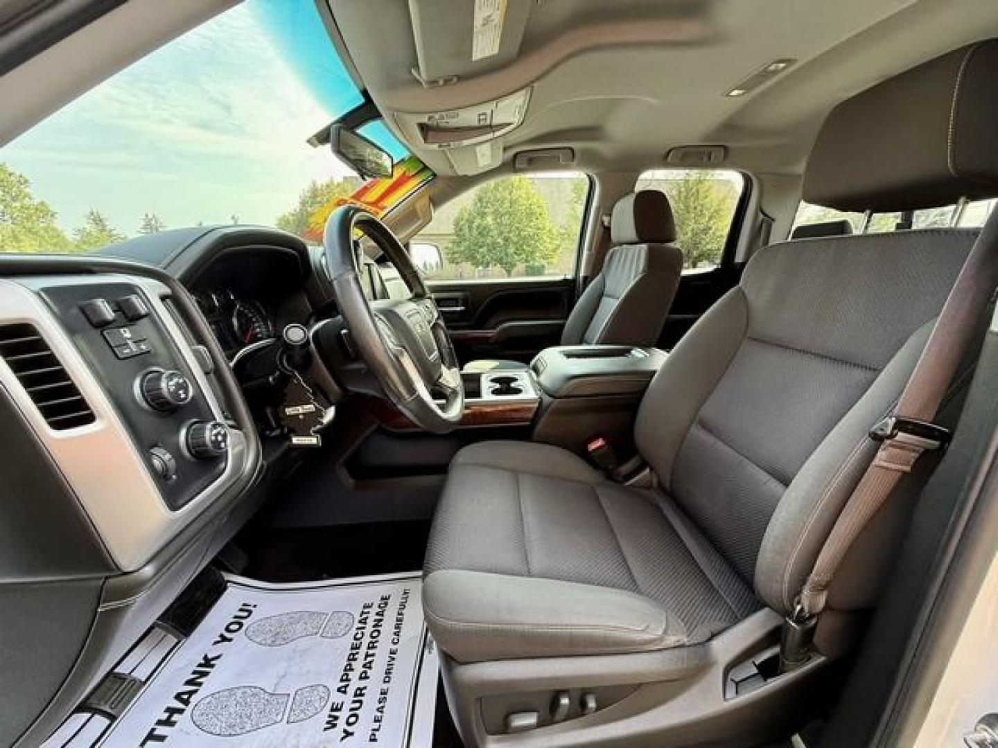 2017 WHITE GMC SIERRA 1500 (1GTV2MEC6HZ) with an V8,5.3L(325 CID),OHV engine, AUTOMATIC transmission, located at 14600 Frazho Road, Warren, MI, 48089, (586) 776-3400, 42.485996, -82.974220 - Photo#7