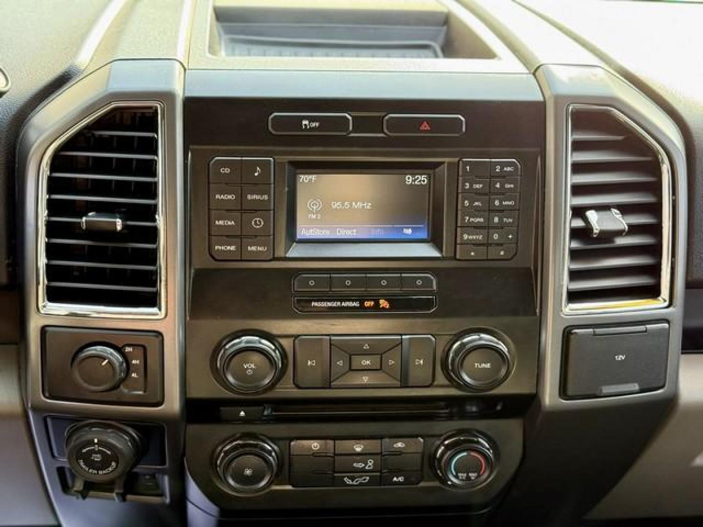 2016 WHITE FORD F-150 (1FTFW1EG9GK) with an V6,3.5L(213 CID),DOHC engine, AUTOMATIC transmission, located at 14600 Frazho Road, Warren, MI, 48089, (586) 776-3400, 42.485996, -82.974220 - Photo#10