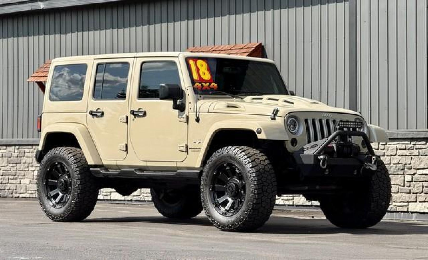 2018 GOBI JEEP WRANGLER JK (1C4BJWEG0JL) with an V6,3.6L(220 CID),DOHC engine, AUTOMATIC transmission, located at 14600 Frazho Road, Warren, MI, 48089, (586) 776-3400, 42.485996, -82.974220 - Photo#3