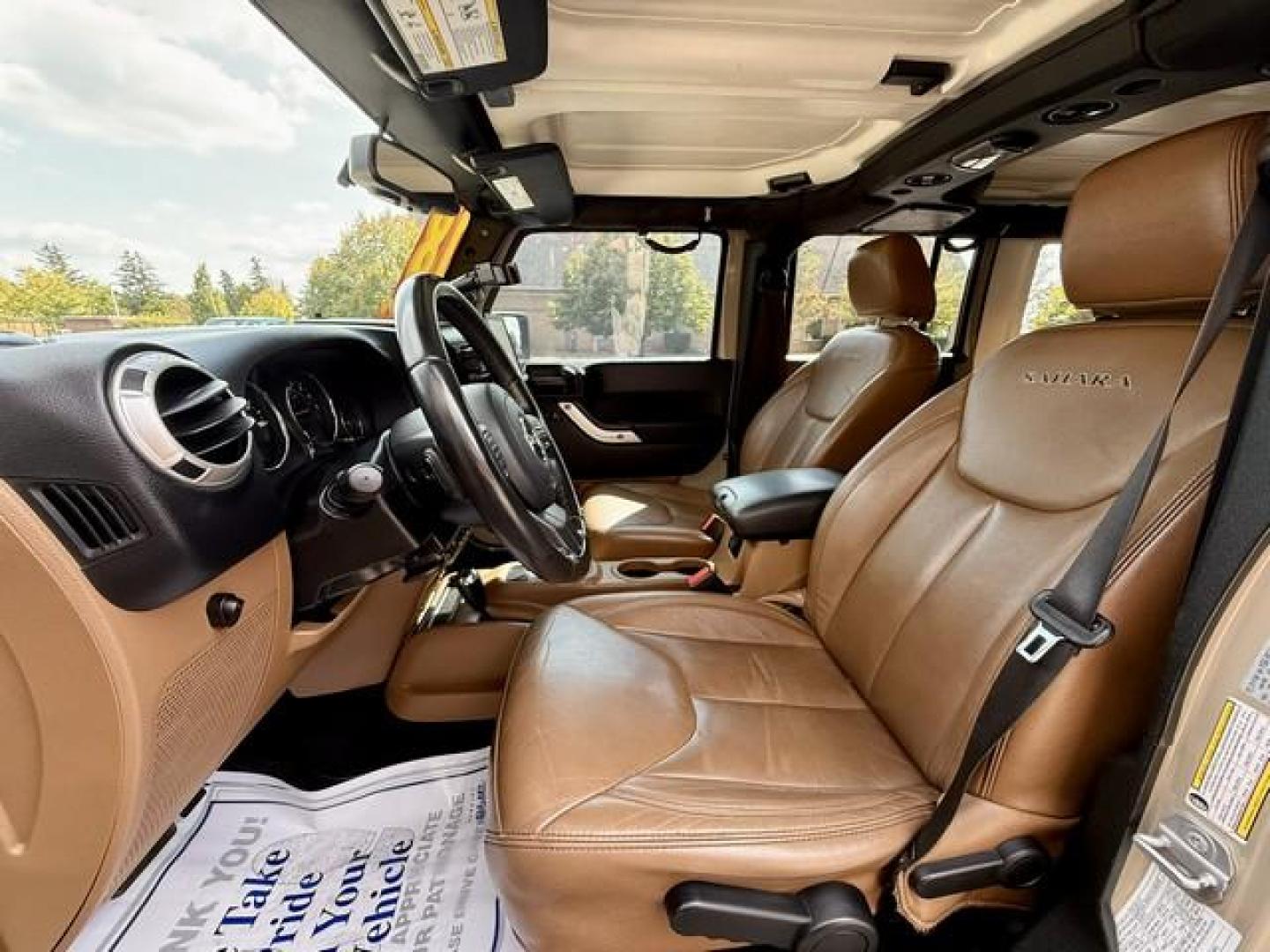 2018 GOBI JEEP WRANGLER JK (1C4BJWEG0JL) with an V6,3.6L(220 CID),DOHC engine, AUTOMATIC transmission, located at 14600 Frazho Road, Warren, MI, 48089, (586) 776-3400, 42.485996, -82.974220 - Photo#7