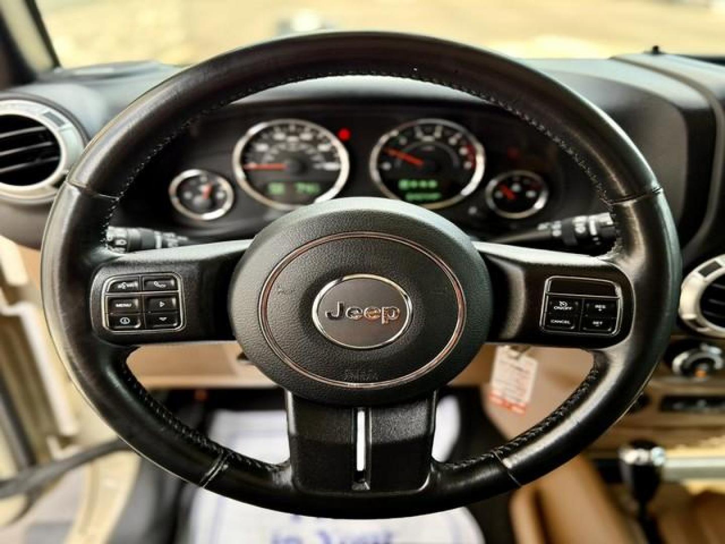 2018 GOBI JEEP WRANGLER JK (1C4BJWEG0JL) with an V6,3.6L(220 CID),DOHC engine, AUTOMATIC transmission, located at 14600 Frazho Road, Warren, MI, 48089, (586) 776-3400, 42.485996, -82.974220 - Photo#10